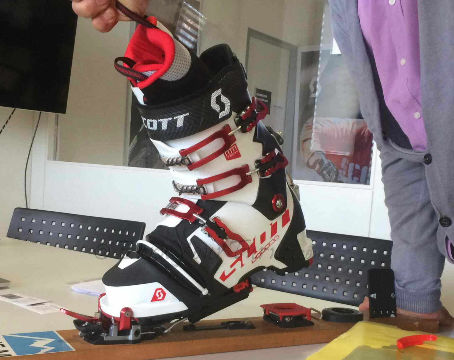 Scott Sports to Add Tech Inserts to Voodoo Telemark Boot