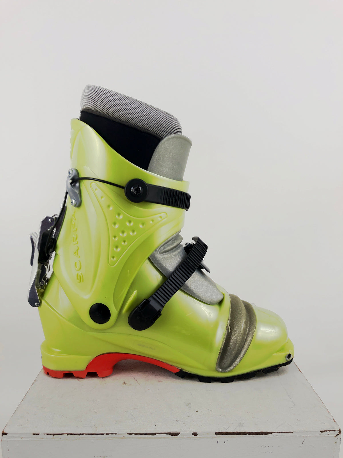 27.5 Scarpa F1 (Used)