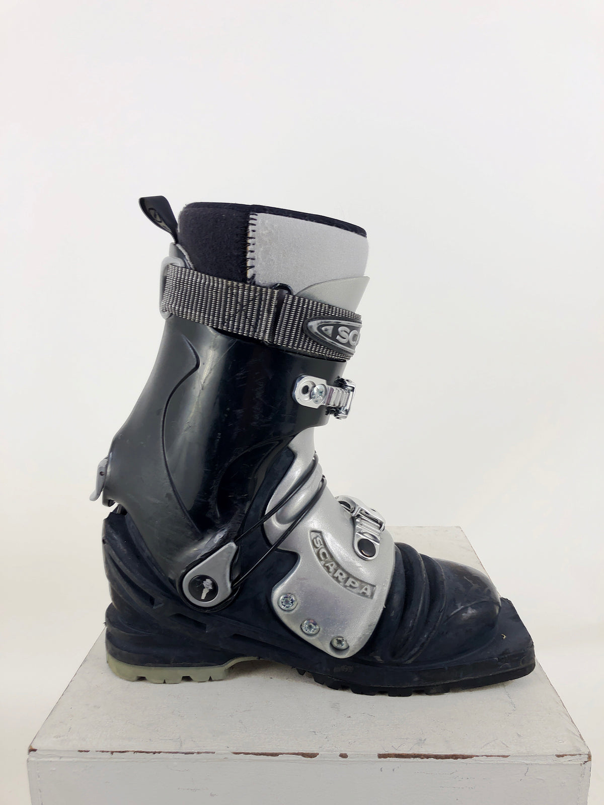 24.0 Scarpa T1 (Used)