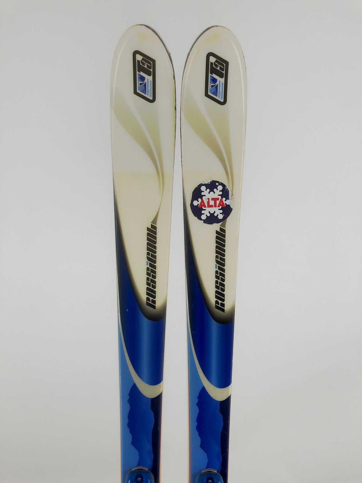 176cm Rossignol T3 w/ Black Diamond O2 Sm Midstiff (Used)