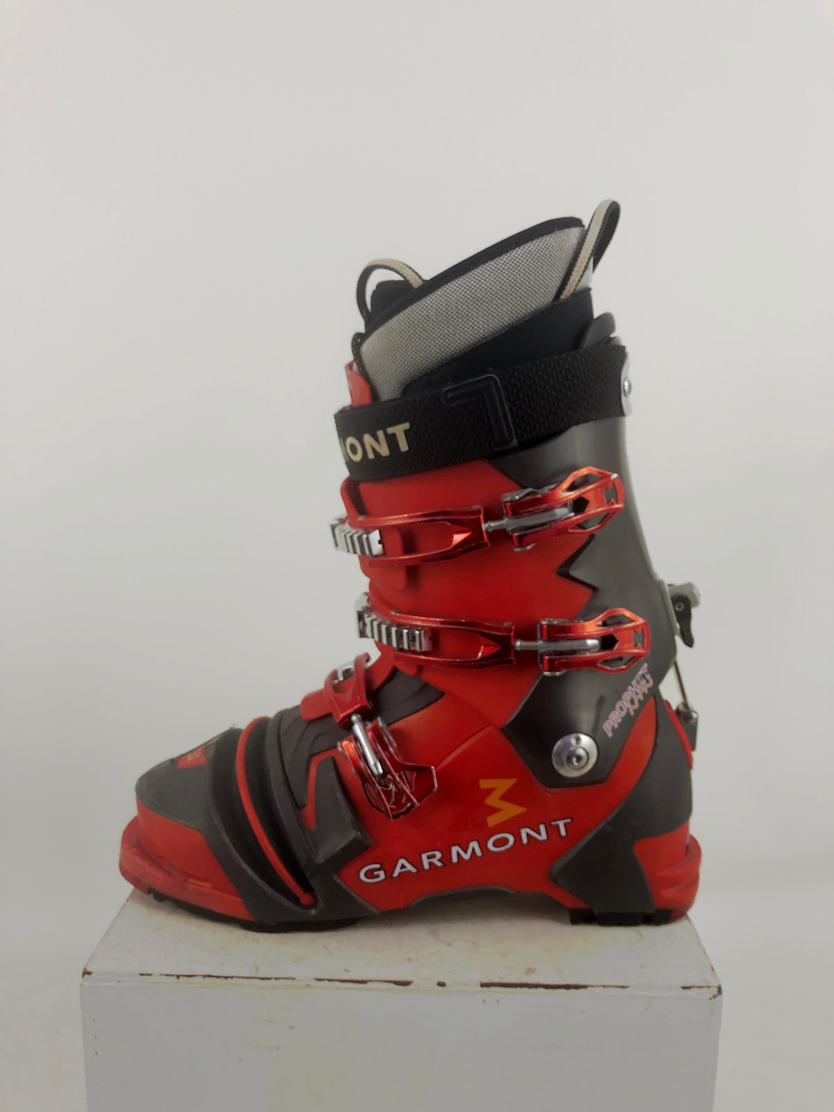 29.5 Garmont Prophet NTN (Used)