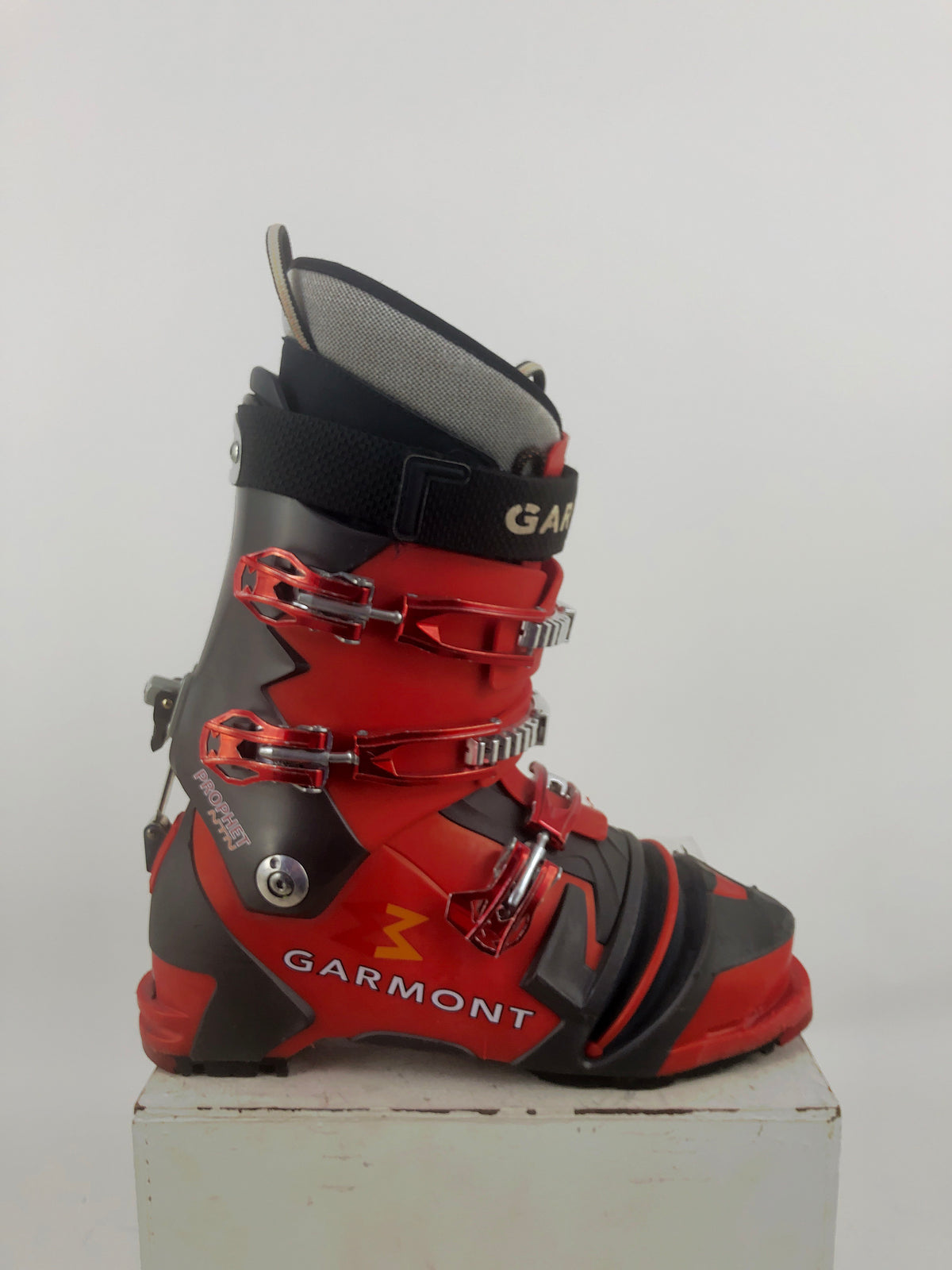 29.5 Garmont Prophet NTN (Used)