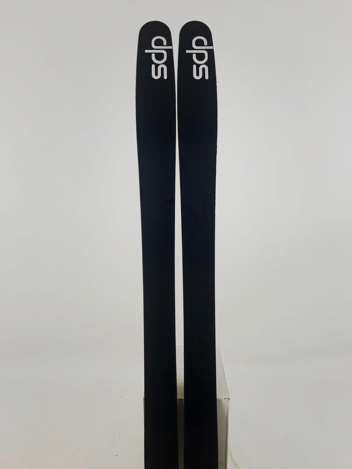 192cm DPS Wailer 112 RPC w/ Rottefella Freeride Plates (Used)