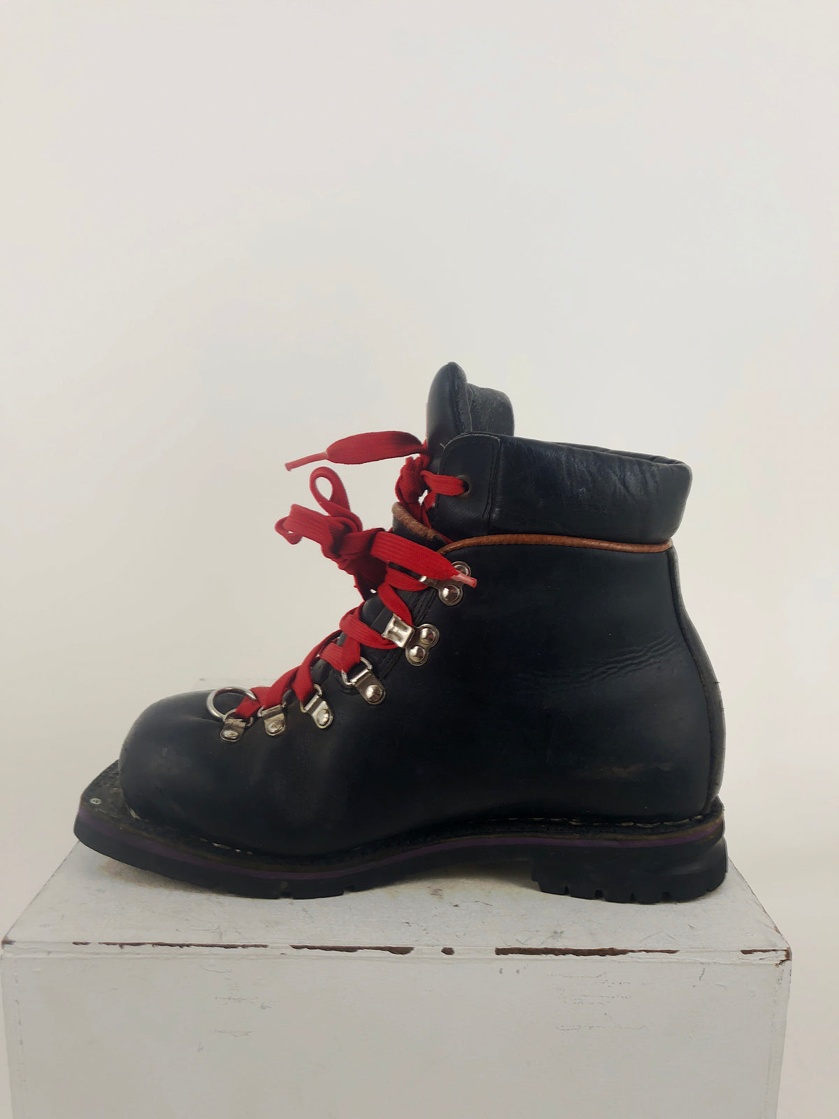 EU 41 Alpina Double Leather (Used)