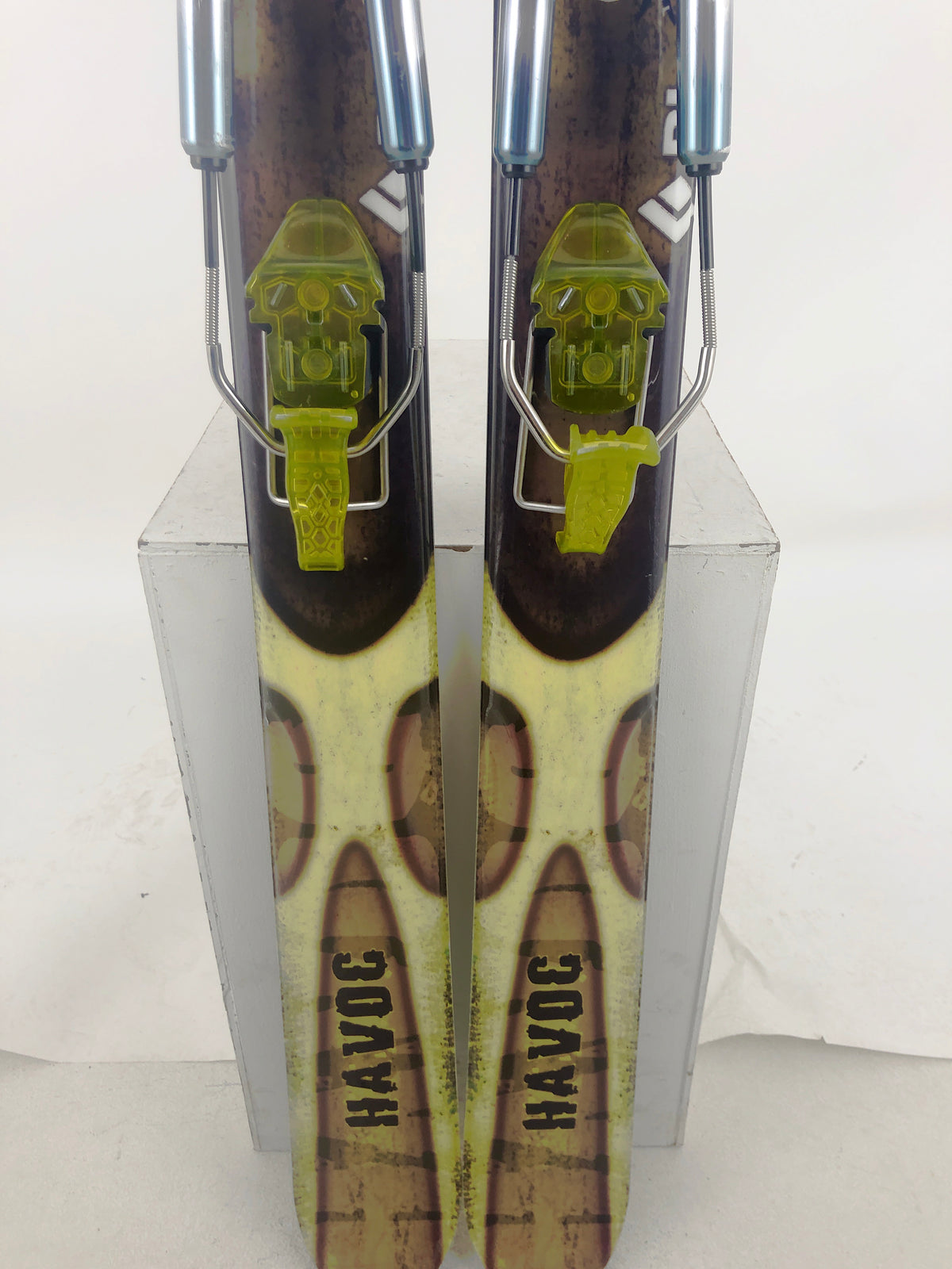173cm Black Diamond Havoc w/ Black Diamond O2 Lg Midstiff (Used)