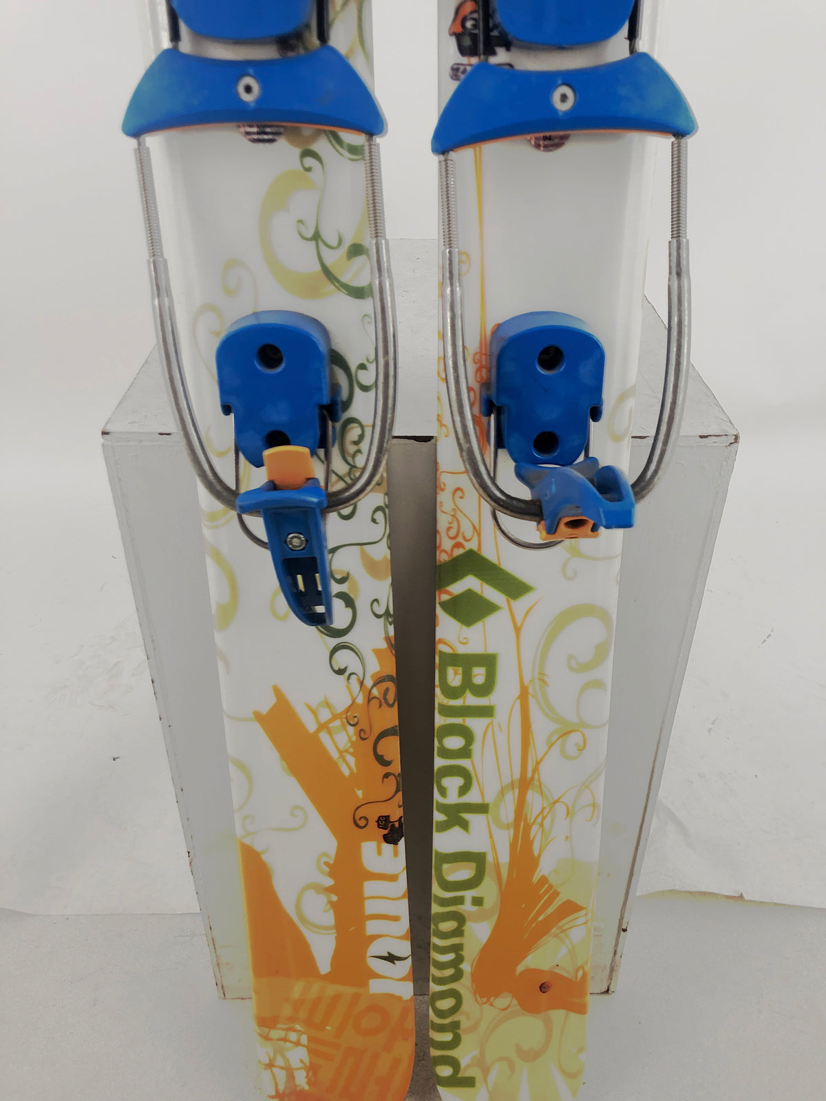 155cm Black Diamond Joule w/ 22 Designs Hammerhead (Used)