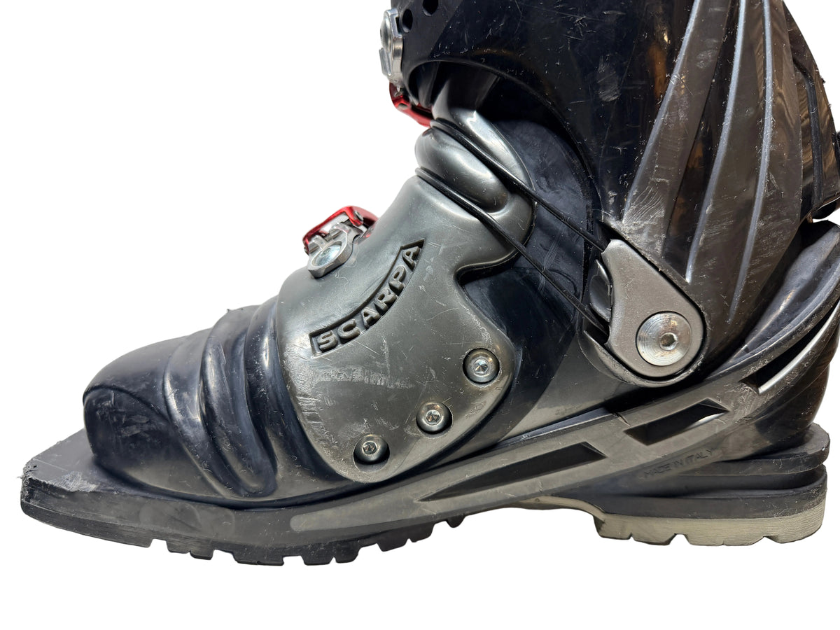 Used Scarpa T1 Telemark Ski Boots in Mondo 27.5 with Booster Power Straps. 75mm duckbill telemark boots sold by Freeheel Life.