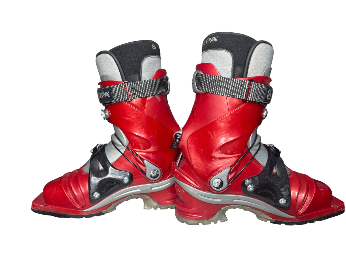 27.0 Scarpa T2x (Used)