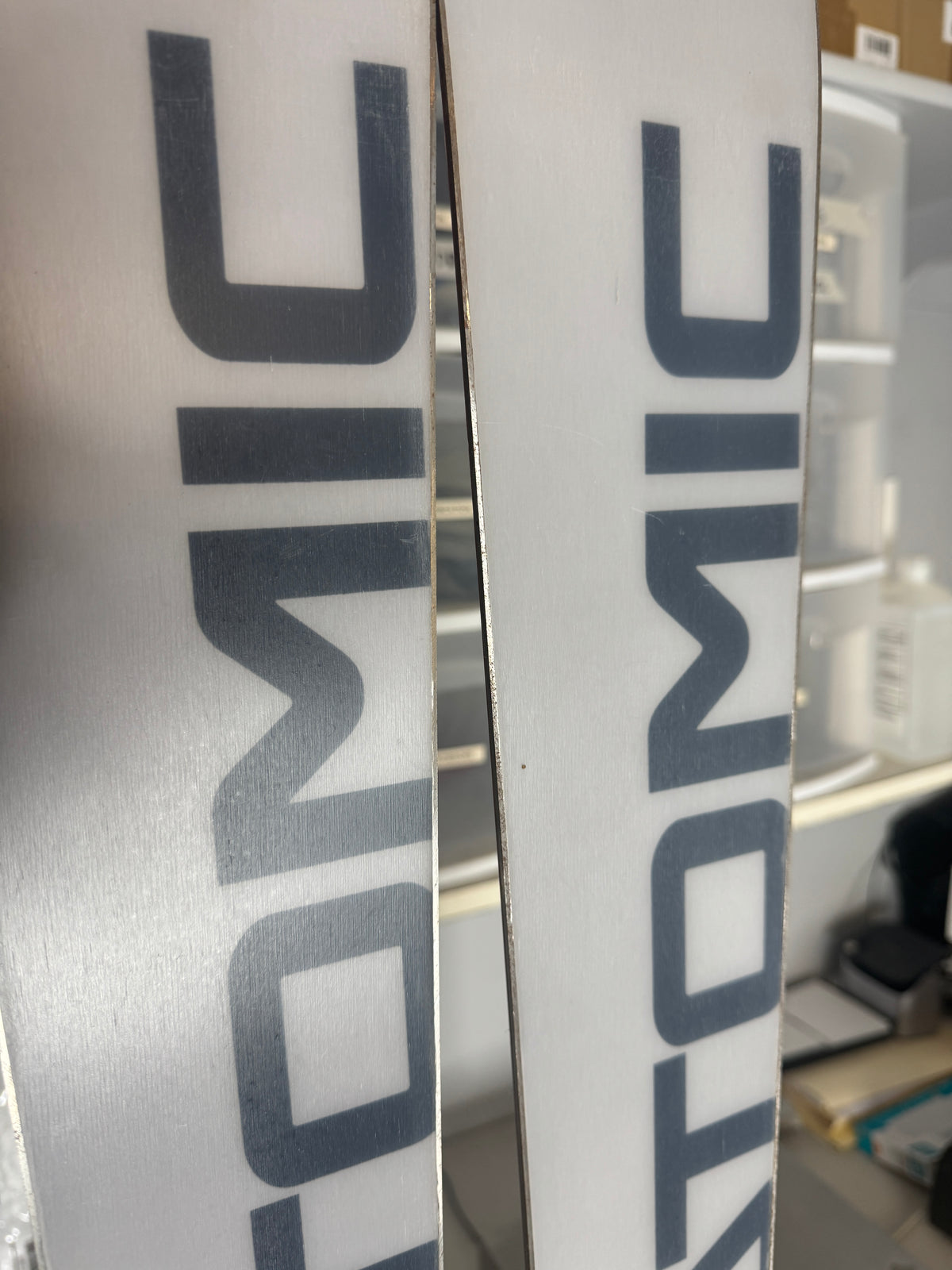 Atomic RT 80 (178 cm) Skis w/ 22 Designs HammerHead Bindings – Used