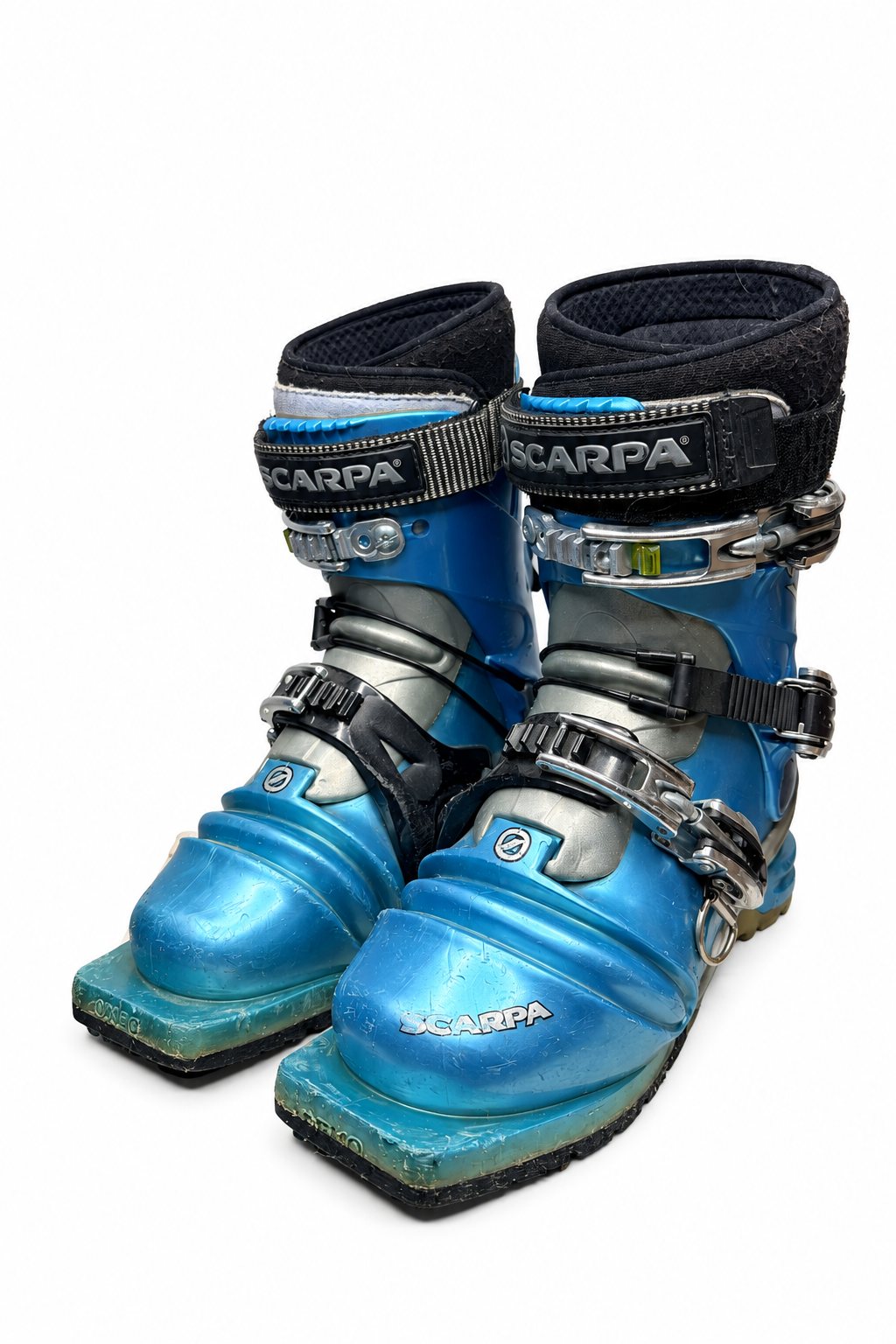 Used Scarpa Women's T2X boots, Mondo 24.0