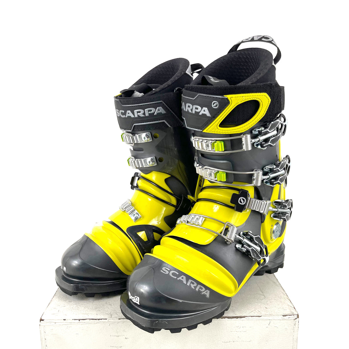 25.0 Scarpa TX Comp (DEMO) (USED)