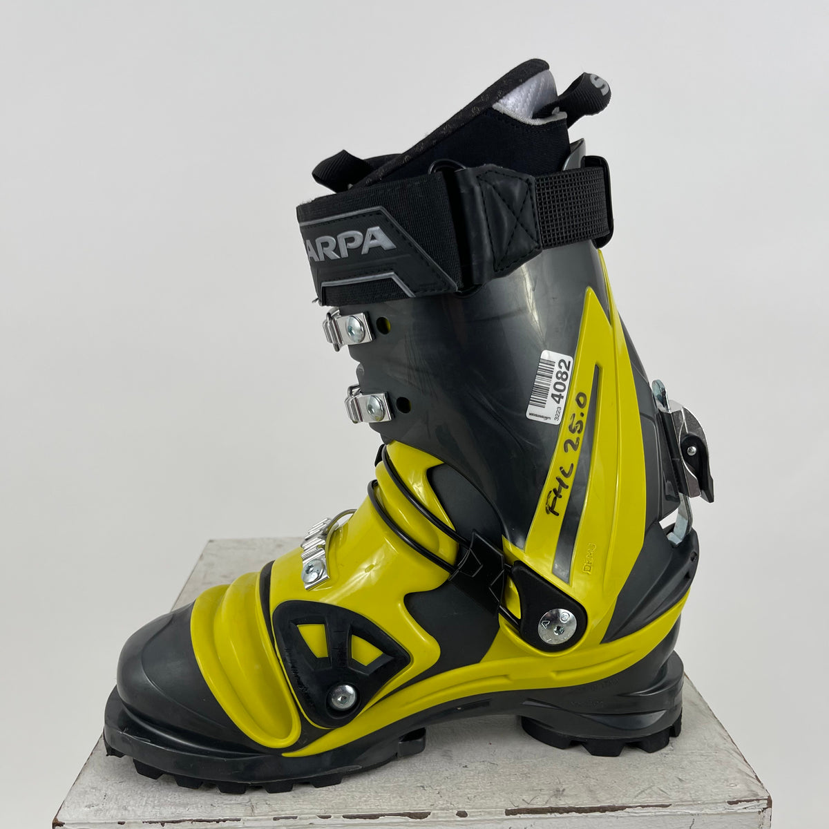25.0 Scarpa TX Comp (DEMO) (USED)
