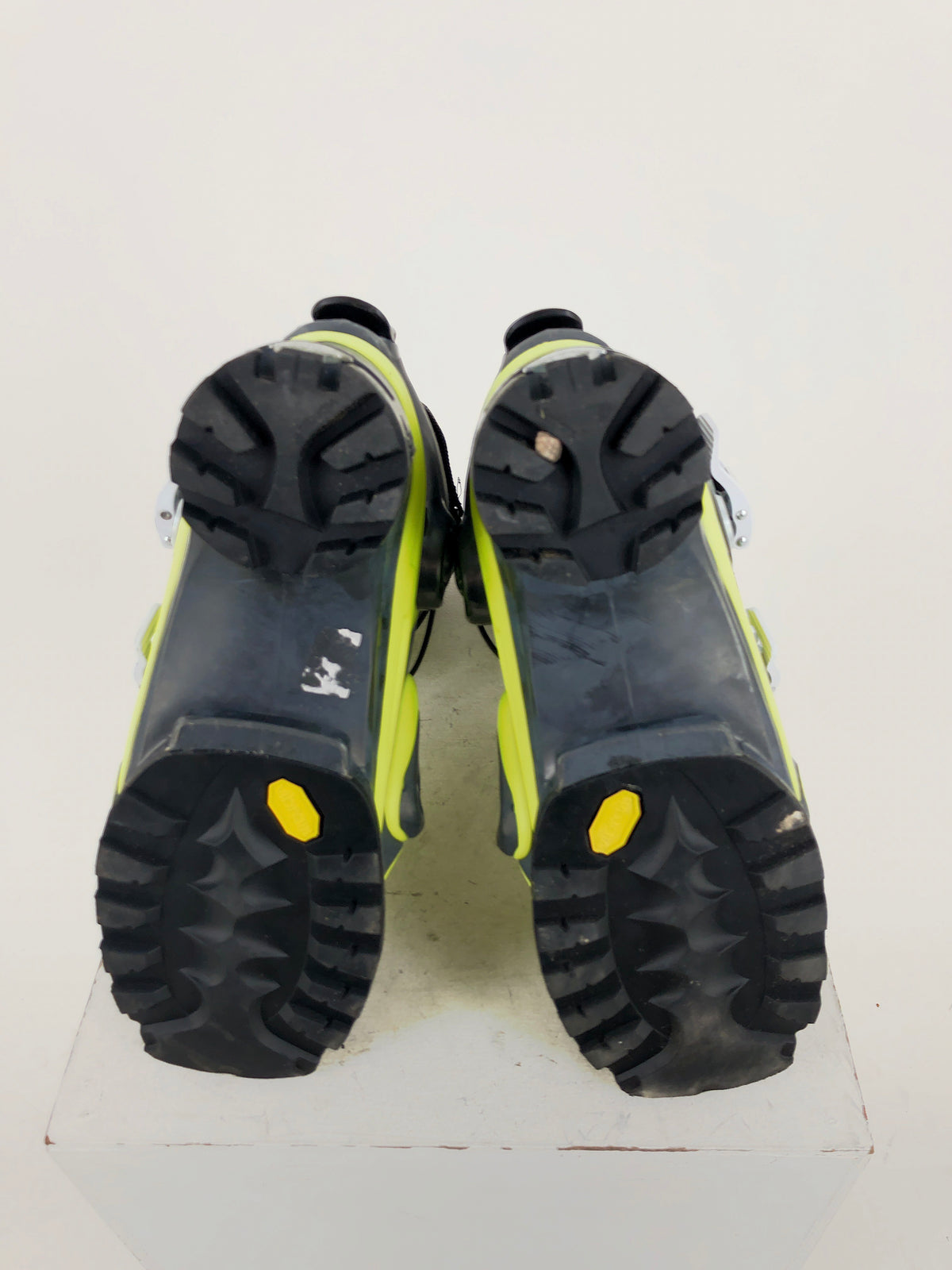 24.0 Scarpa TX NTN (Used)