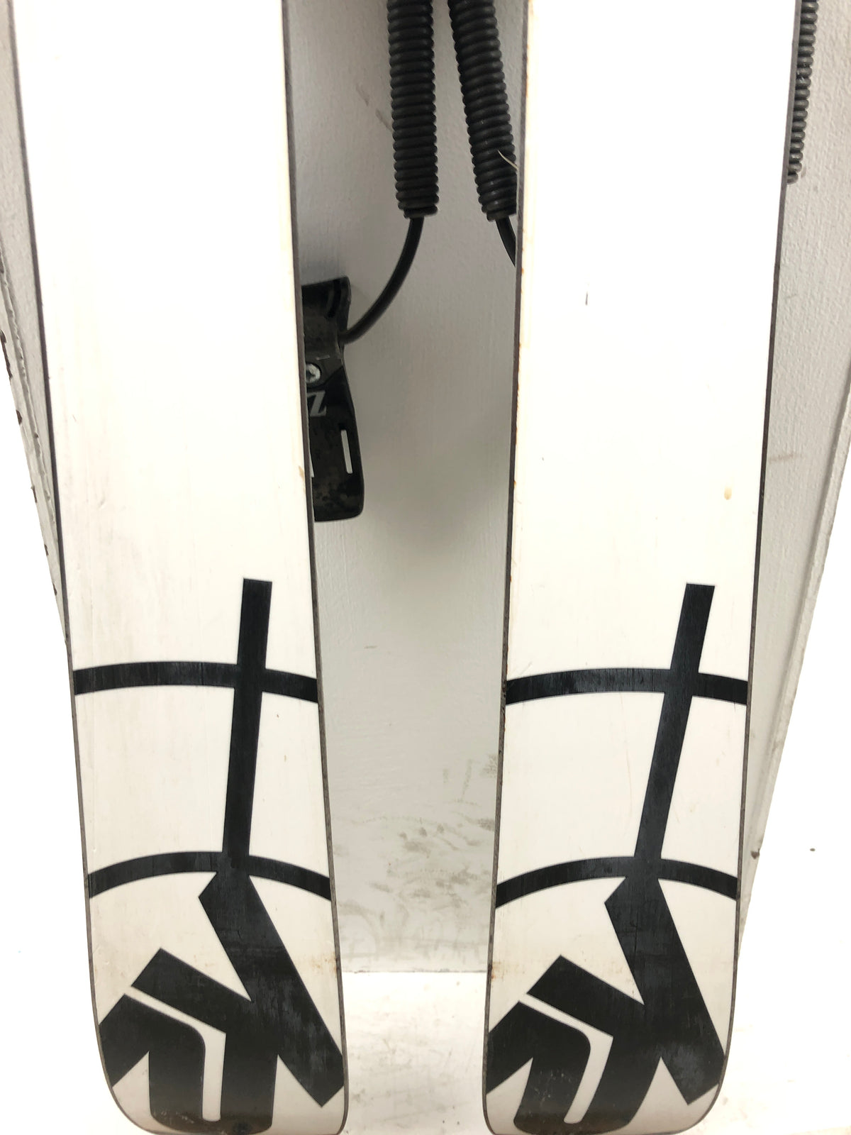 116cm K2 Kids Twin Tips W/ Rottefella Cable Bindings (Used)