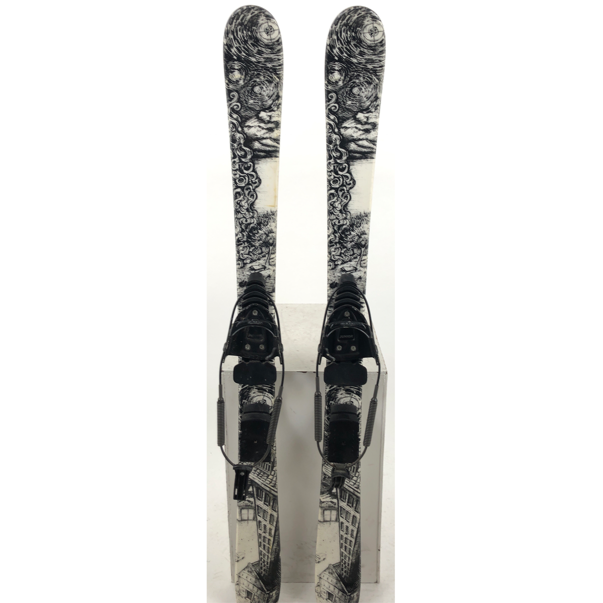 116cm K2 Kids Twin Tips W/ Rottefella Cable Bindings (Used)