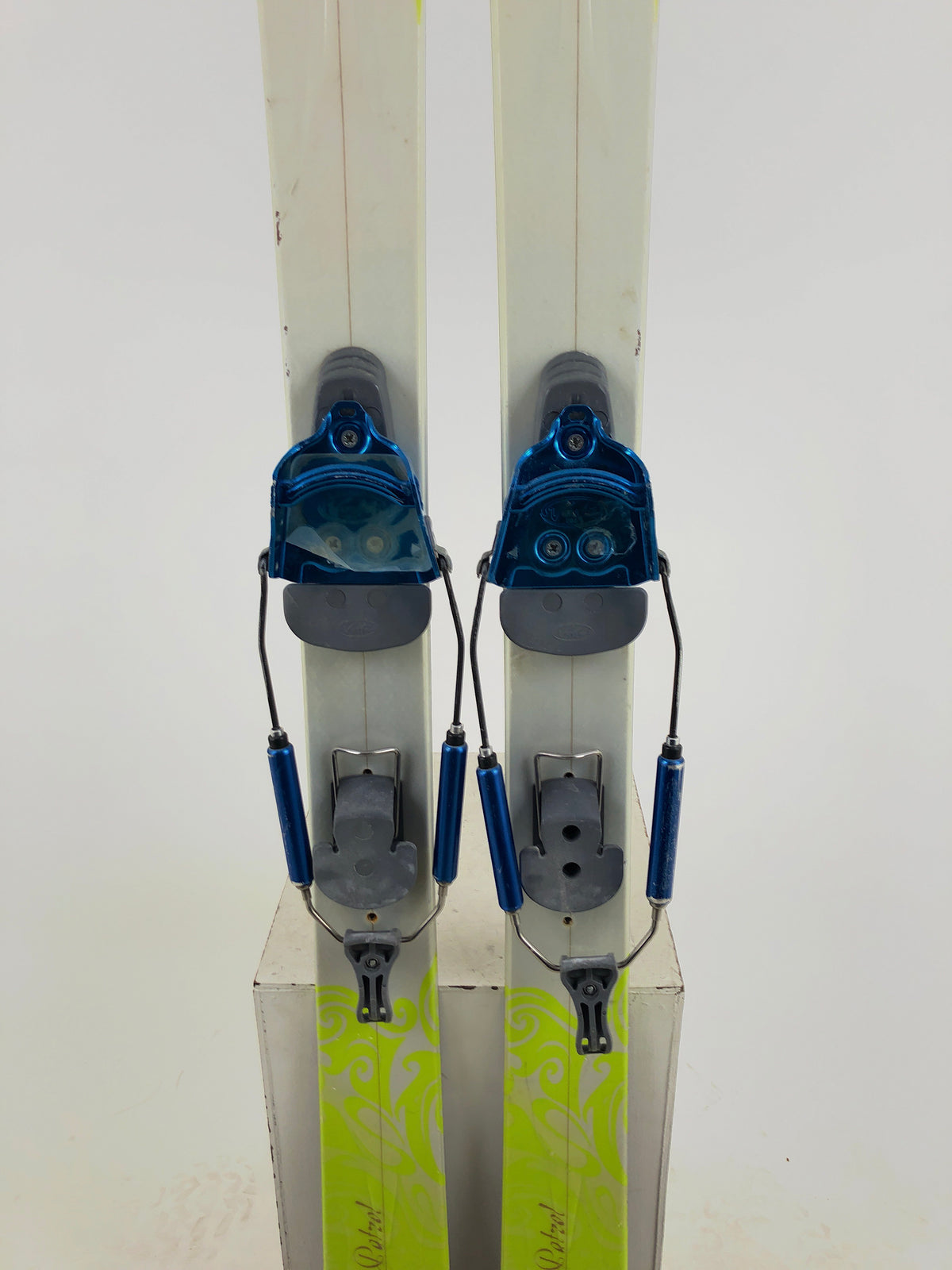 167cm Dawn Patrol W/ Voile Hardwire (Used)